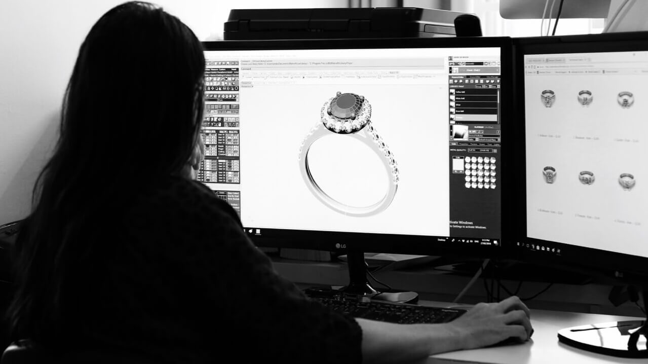 CAD Design of Engagement Ring 16-9 tiny.jpg
