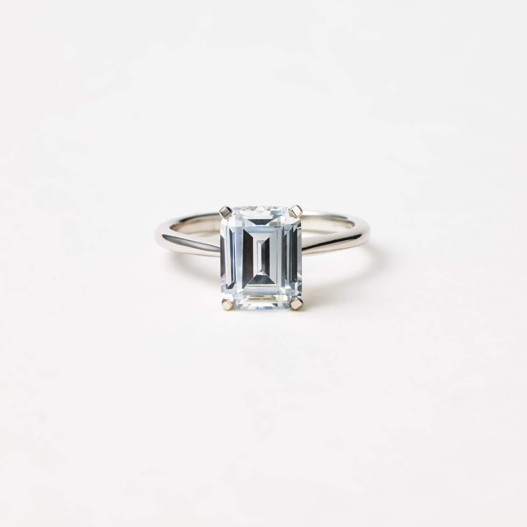 A Century of Sparkle: Exploring Engagement Ring Trends from the 1920s to Today